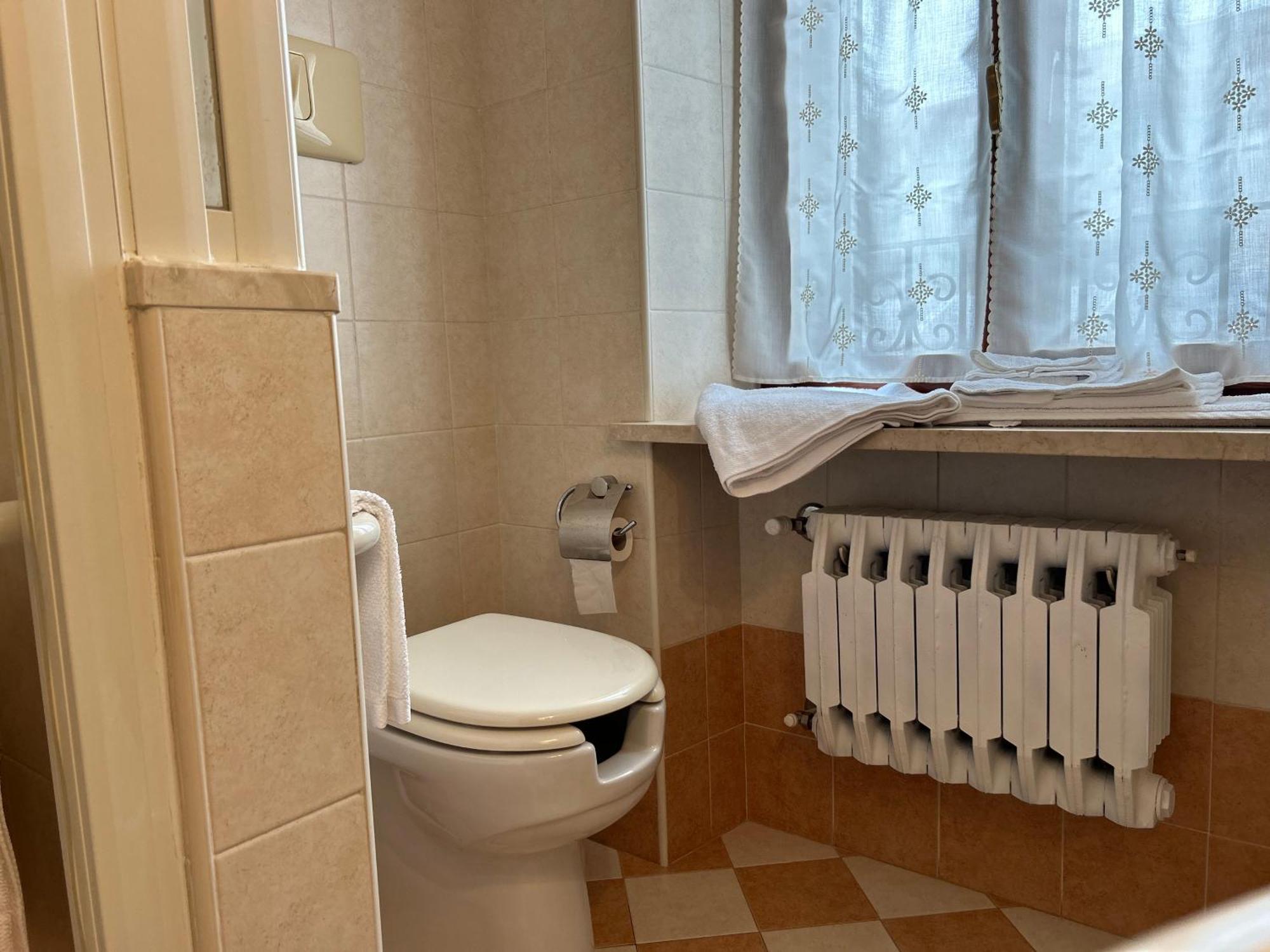 Casa Del Ciliegio Villa Valeggio sul Mincio Eksteriør billede