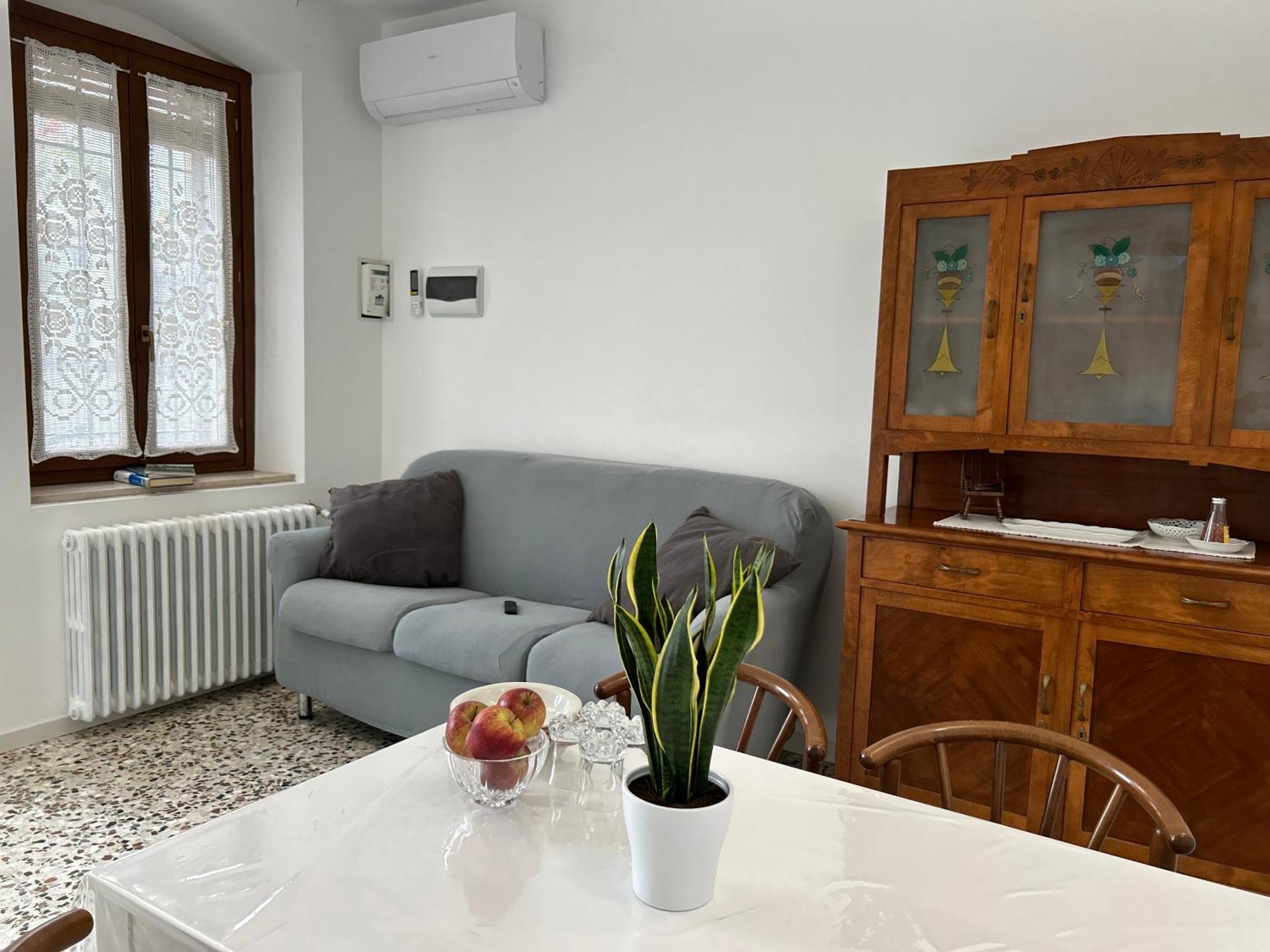Casa Del Ciliegio Villa Valeggio sul Mincio Eksteriør billede