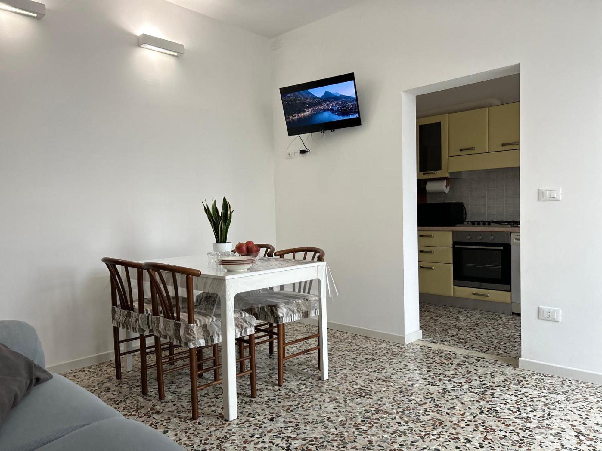 Casa Del Ciliegio Villa Valeggio sul Mincio Eksteriør billede